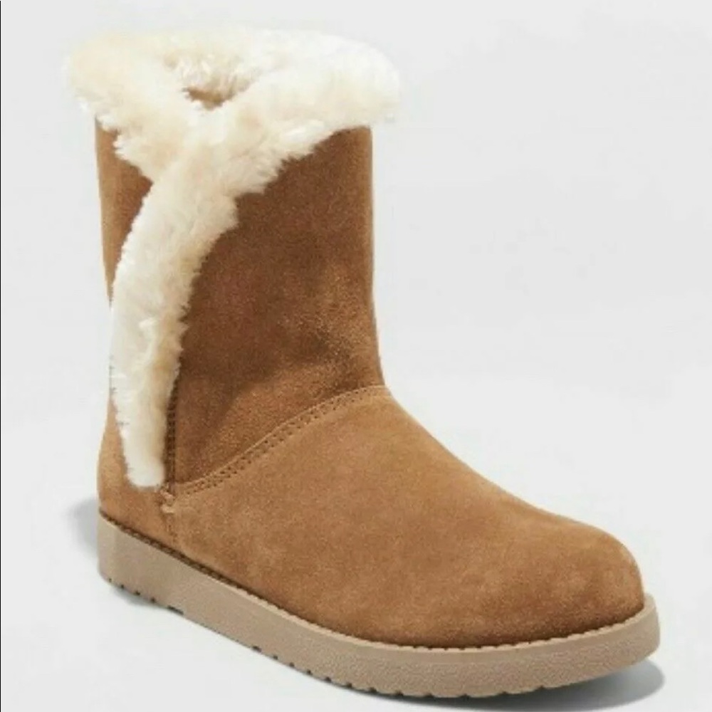 NEW Universal Thread Women's Daniah Suede Boots